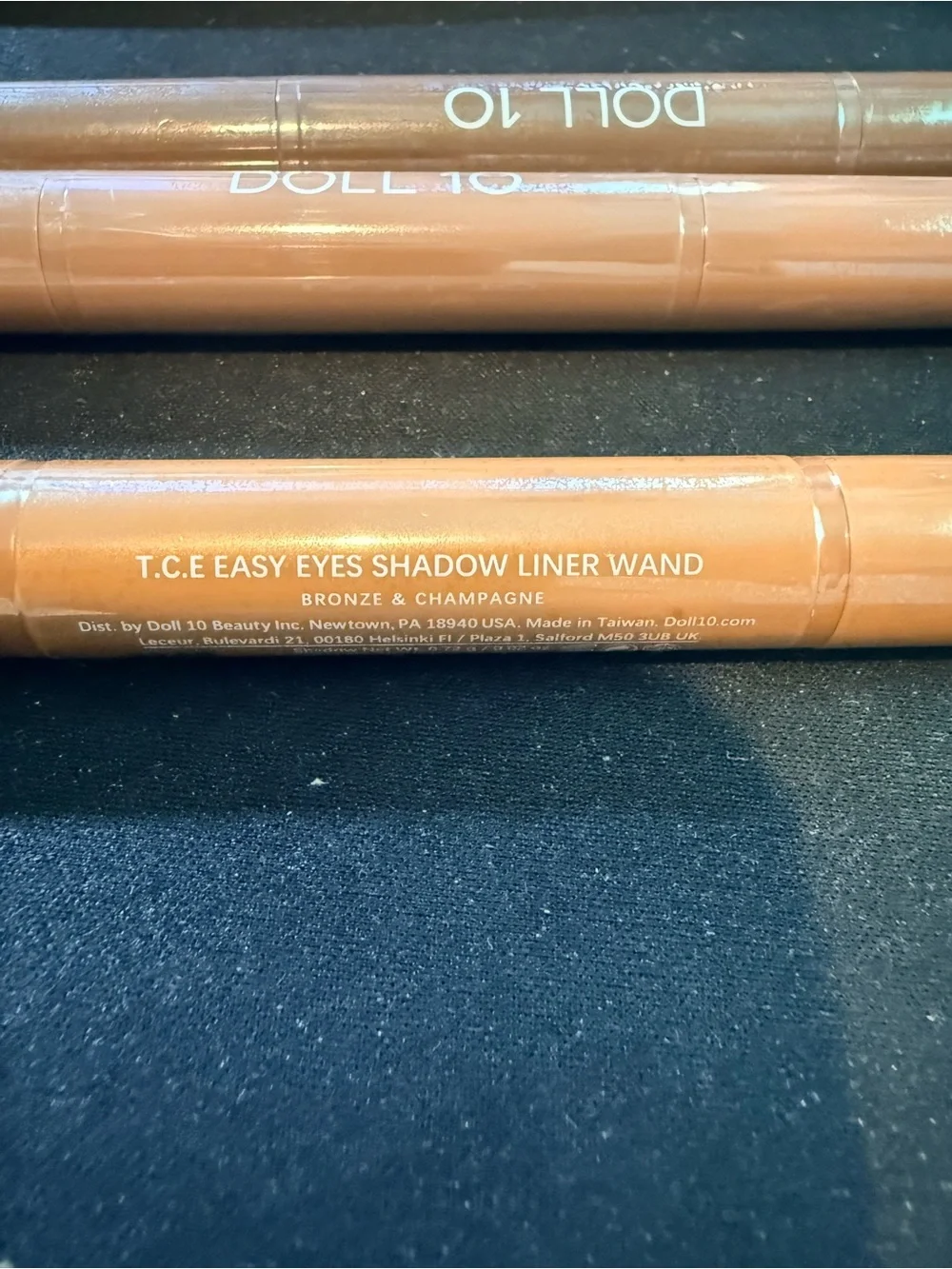 Doll 10 Pro Infinite Color Eye Crayon set New & Sealed
